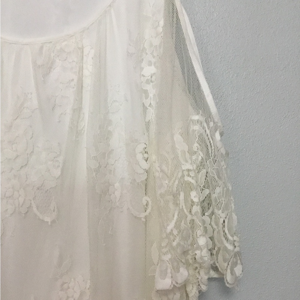 Torrid Cold Shoulder Lace Dress - Picture 3 of 6